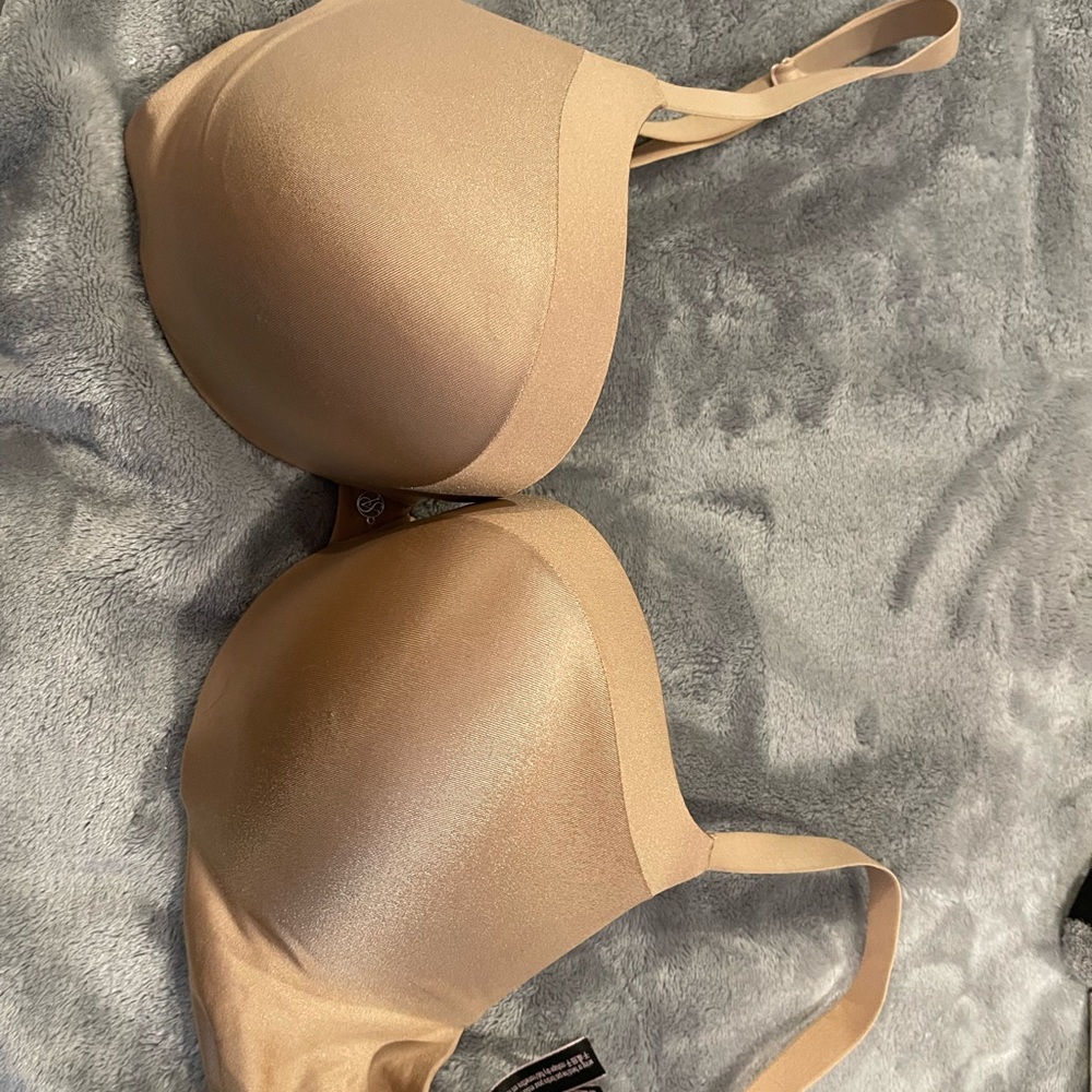 Tan bra